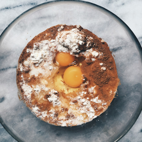  cinnamon & counytreau dutch baby