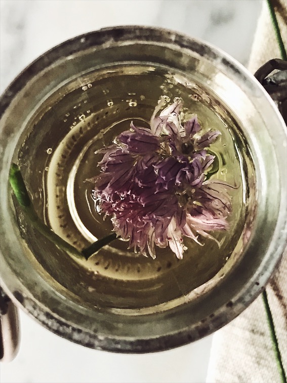 a chive flowers recipe for the lilac cuties in your garden