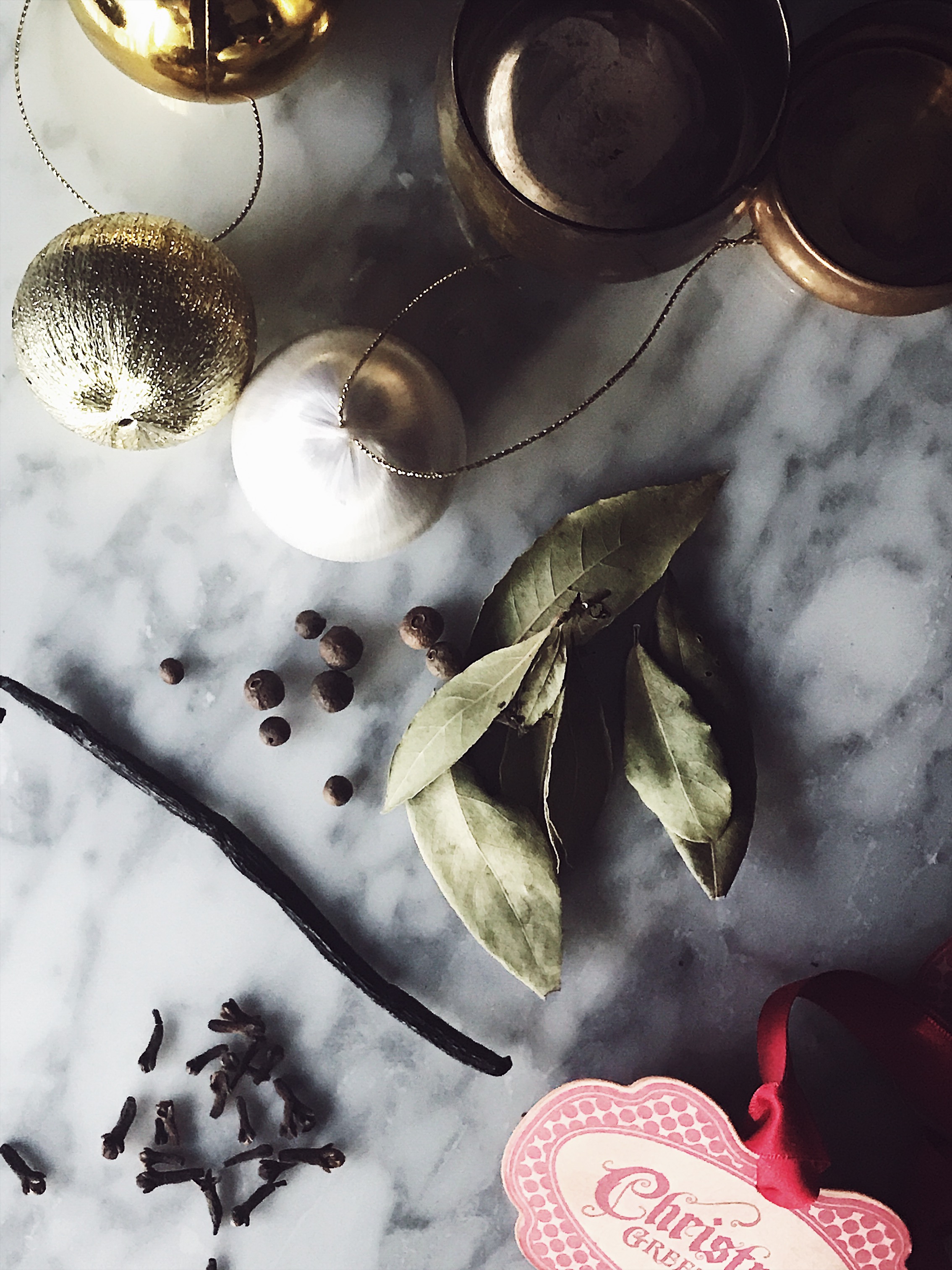 Stove top potpourri with Christmas