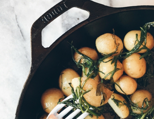 agretti and spring potatoes skillet