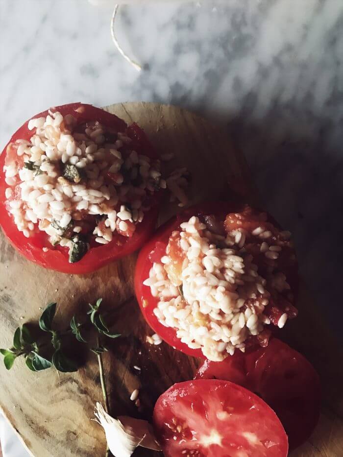 stuffed tomatoes with rice recipe from Rome #gourmetproject #italianrecipes stuffed tomatoes with rice recipe from Rome