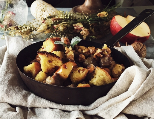 Italian sausage stuffing recipe (with pandoro!)