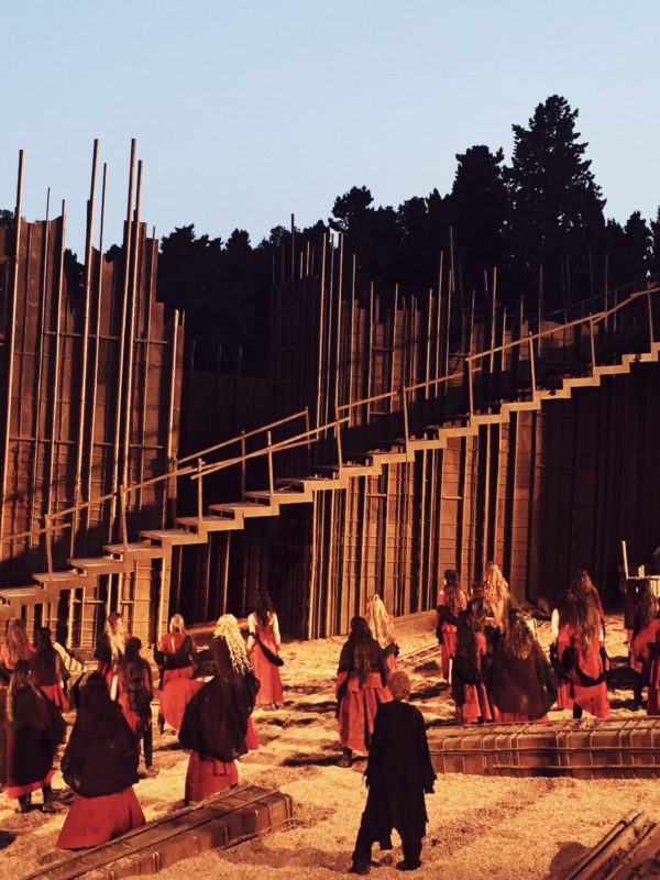 syracuse greek theater: see the changing lights?