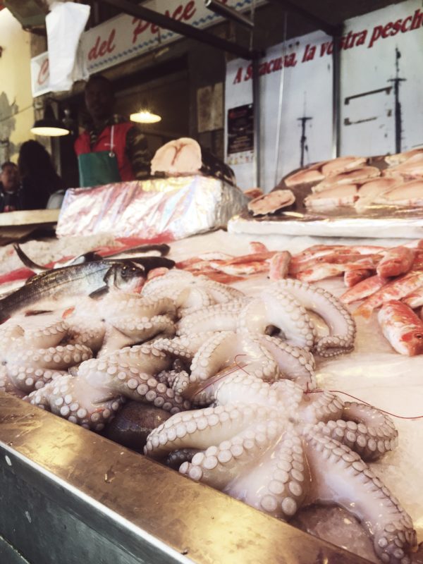 About Ortygia’s foodtrotting: one of the must see things (and maybe my favorite) there is the fish market. You will be entertained by singing fishers, amazed by the beauty of food and delighted by fresh oysters and cold white wine.