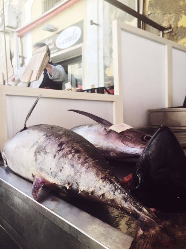 About Ortygia’s foodtrotting: one of the must see things (and maybe my favorite) there is the fish market. You will be entertained by singing fishers, amazed by the beauty of food and delighted by fresh oysters and cold white wine.