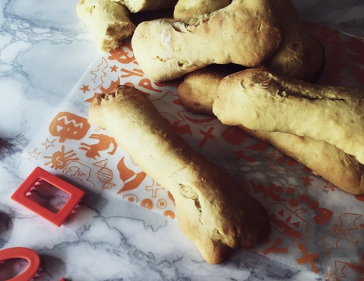 Italian ossa di morto cookies