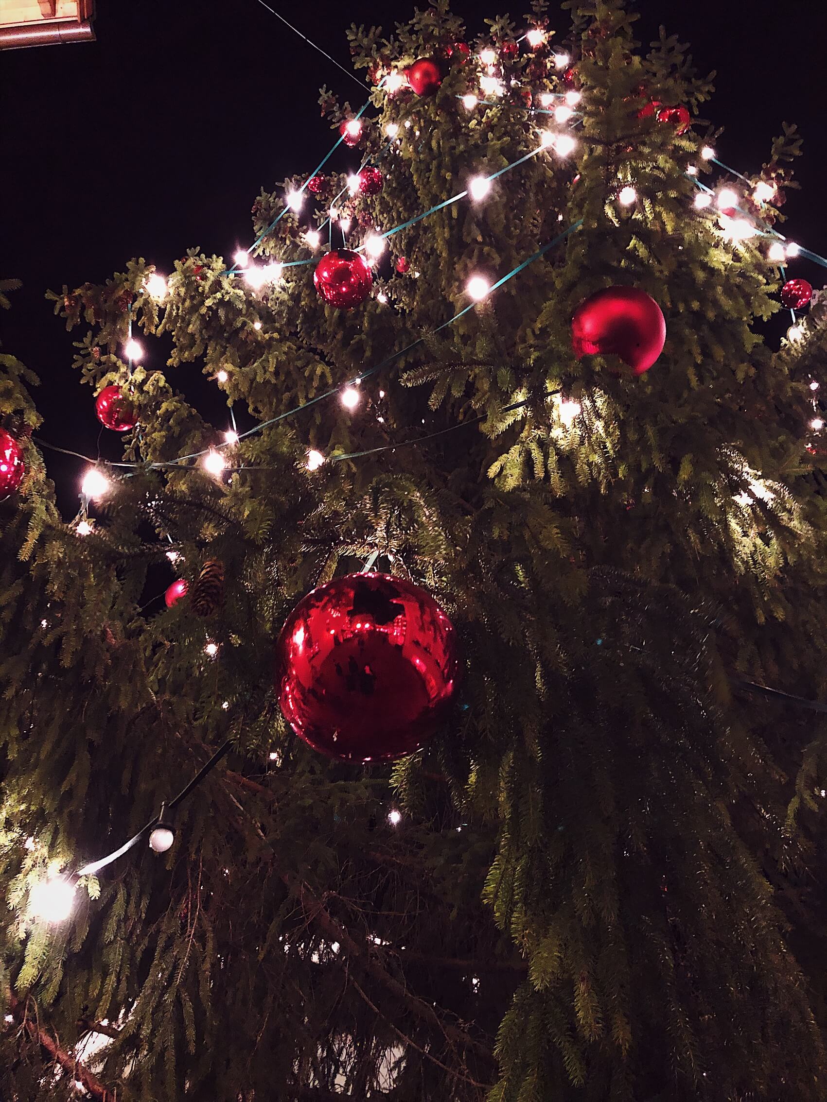 silver and red Italian Christmas tree decorations