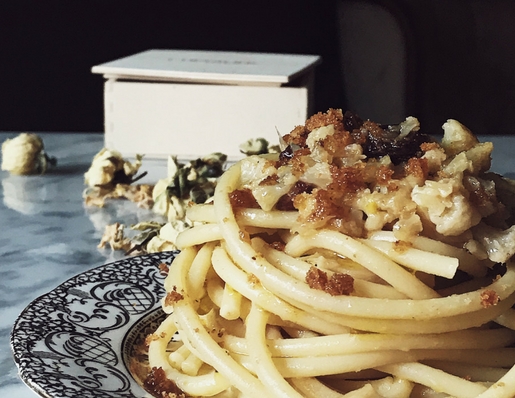 sicilian pasta with cauliflower and raisins