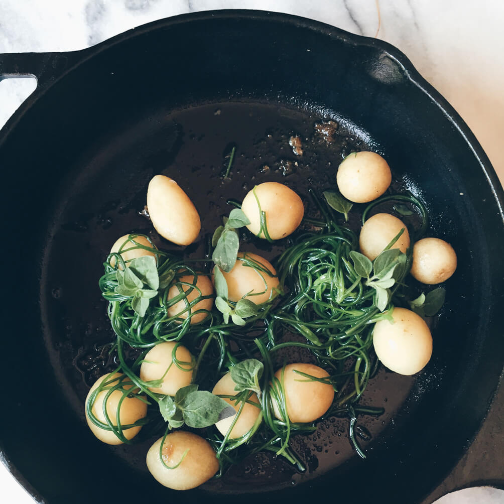 agretti and spring potatoes skillet