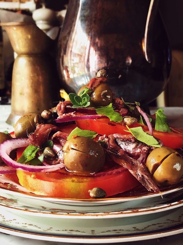 tomato salad with onions