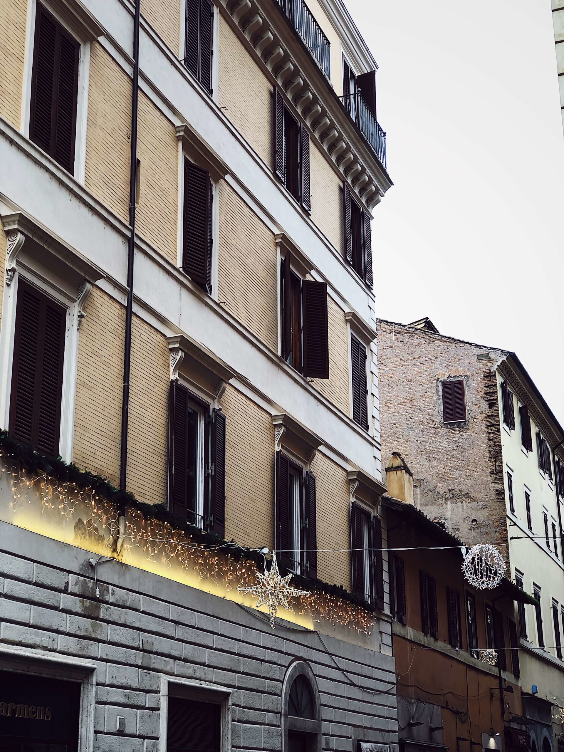 a Roman building decorated for Christmas