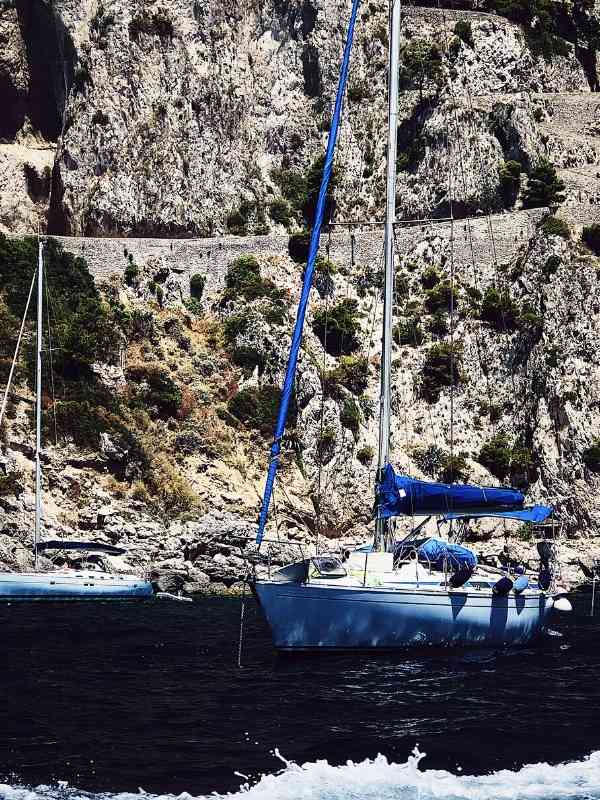 Italy armchair travel: Capri's babà