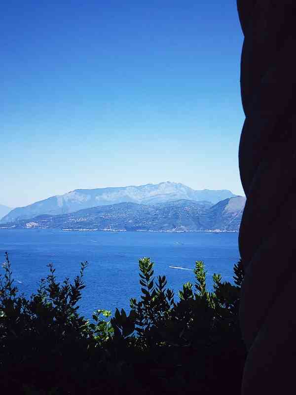Italy armchair travel: Capri's sunset