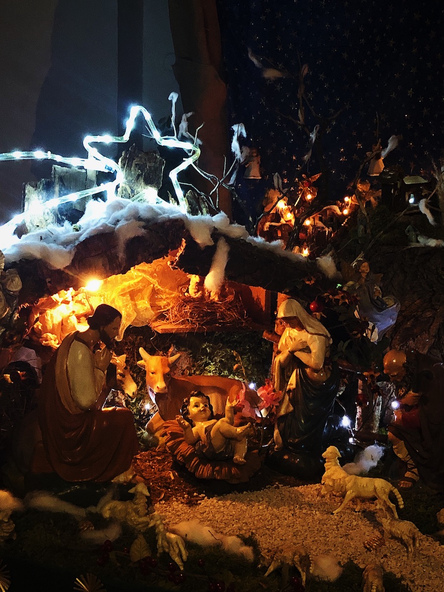 Italian Christmas presepe tradition with silver statuettes