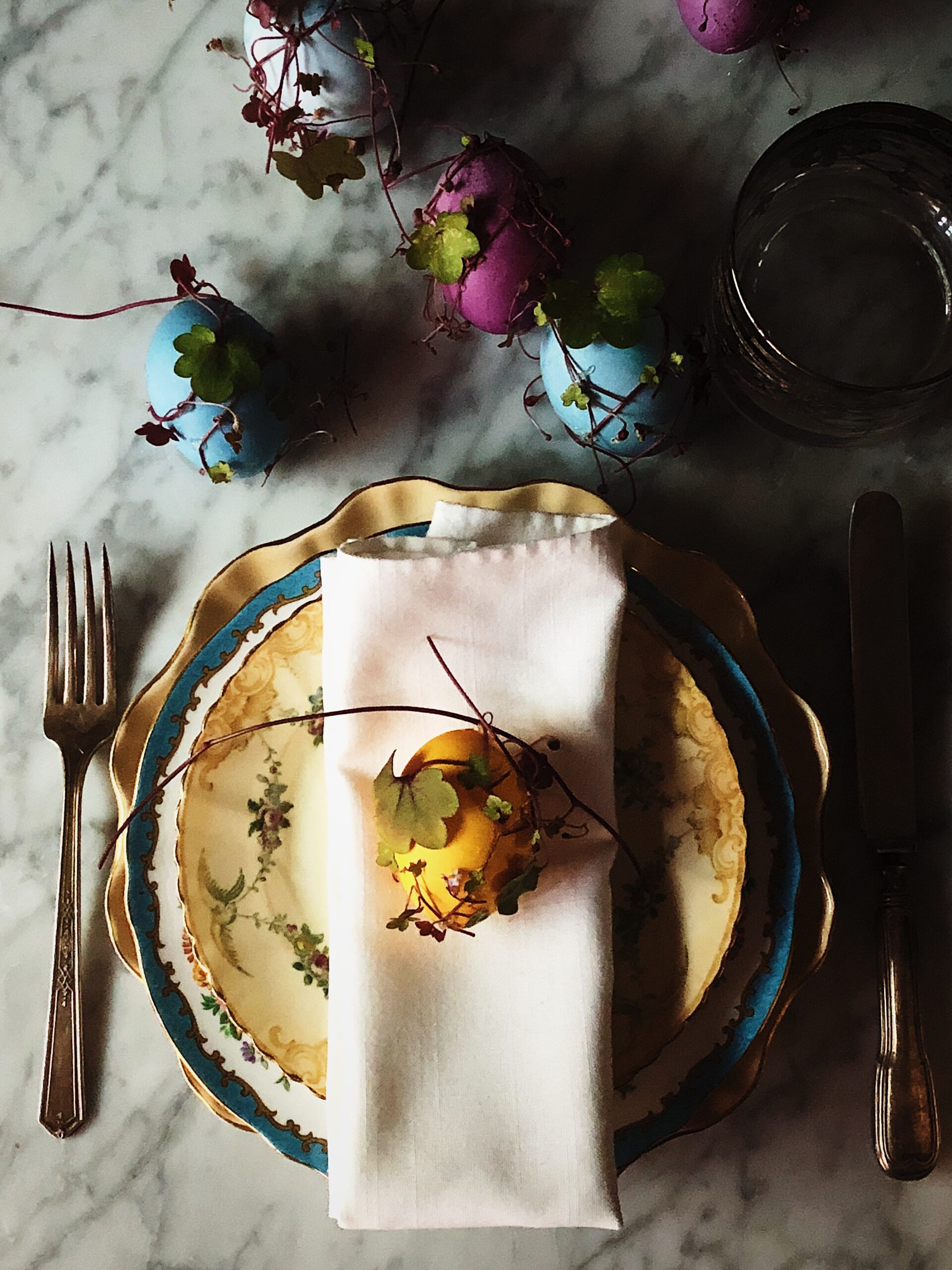 easter table setting with eggs