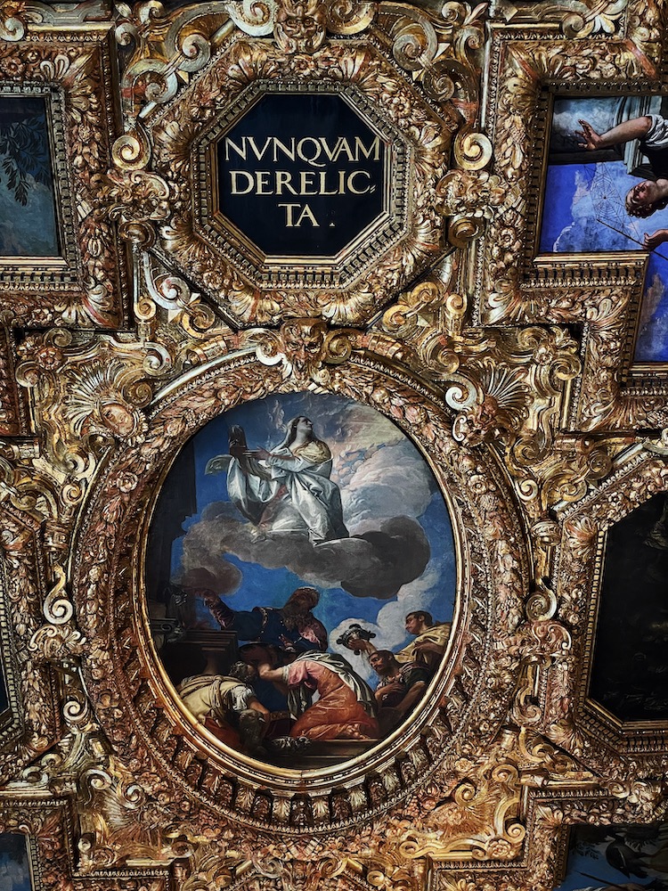 NUNQUAM DERELICTA